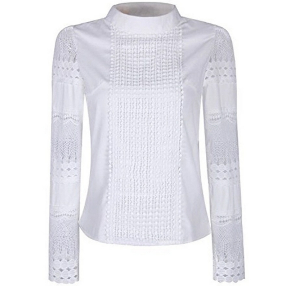 Smile Fish Crisp White Top Crocheted Trim sz M